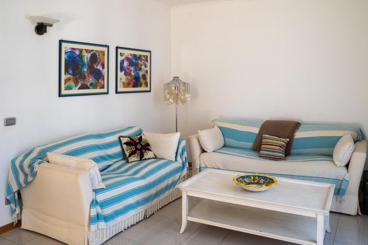 Elegant Apartment In Residence With Pool Acireale Kültér fotó