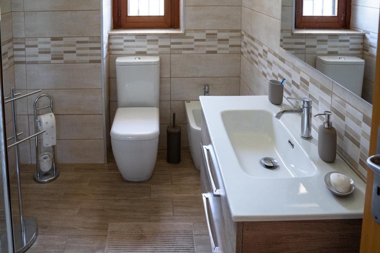 Elegant Apartment In Residence With Pool Acireale Kültér fotó