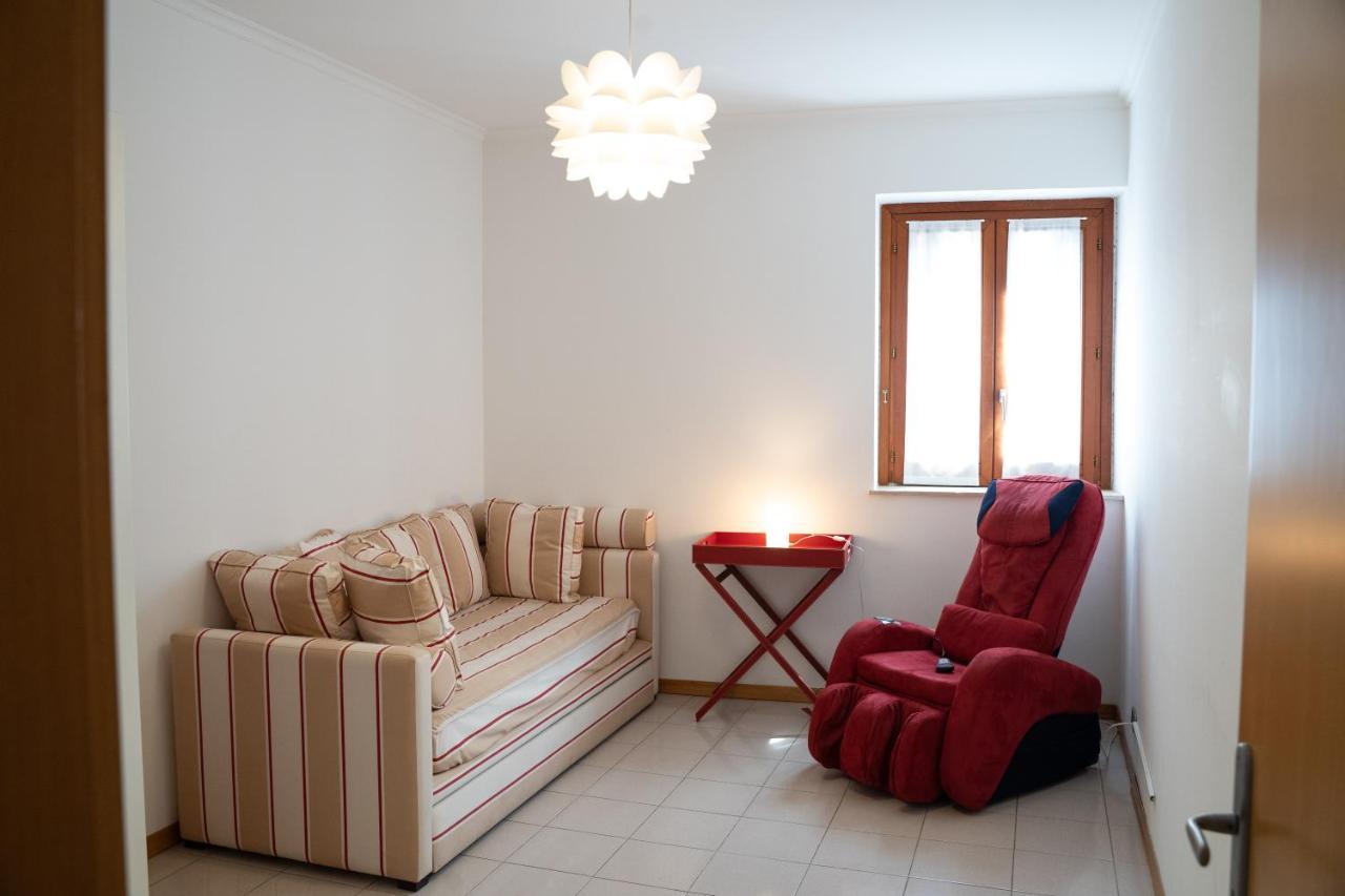 Elegant Apartment In Residence With Pool Acireale Kültér fotó